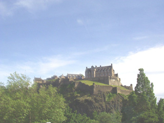 P1010063castle_JPG